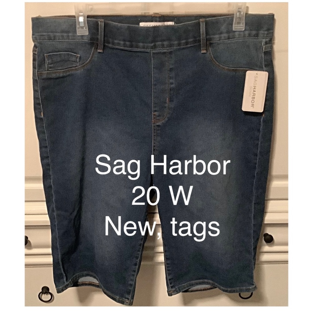 New with tag, Sag Harbor size 20 W, stretch capris